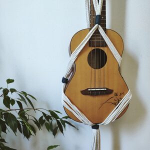 Wieszak na ukulele